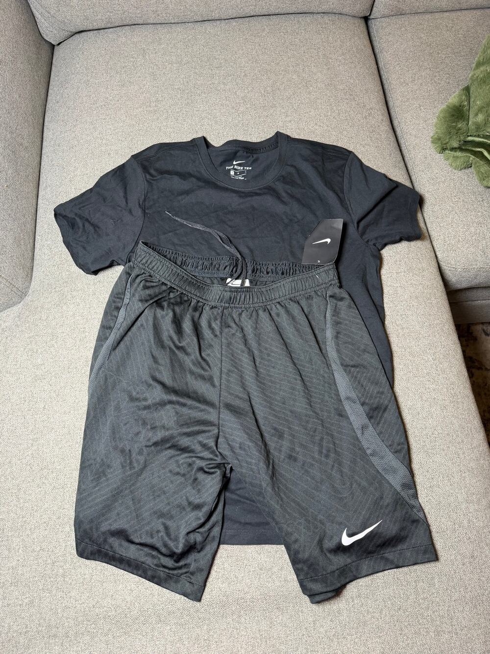 Nike Black Athletic Tee + Dri-FIT Shorts Set Size Medium